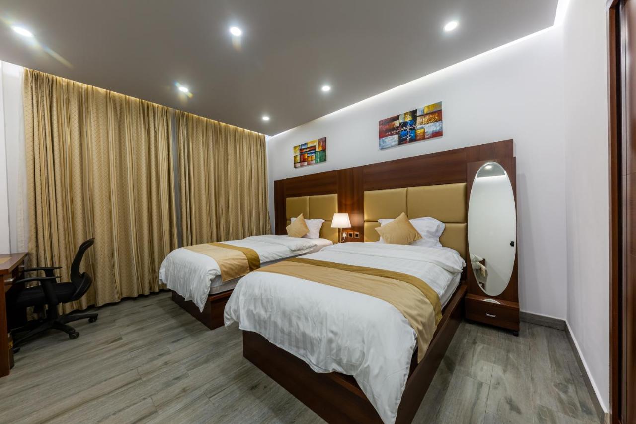 فندق روزالينا Yanbu Buitenkant foto